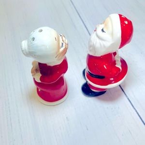 Antique Christmas salt and pepper shakers Mr. and Mrs. Claus